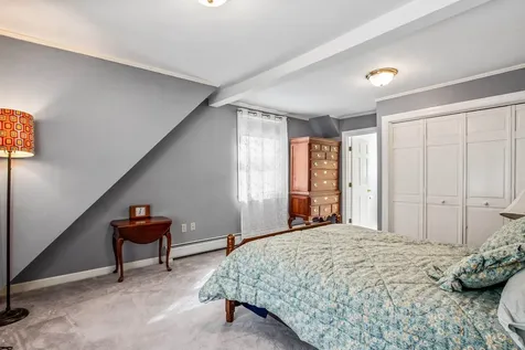 75 Parkside Drive New London NH 03257
