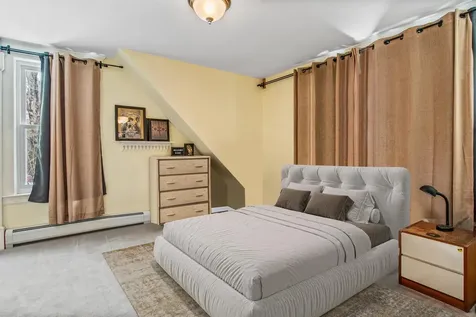 75 Parkside Drive New London NH 03257