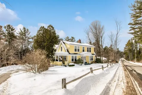 75 Parkside Drive New London NH 03257