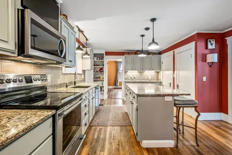 75 Parkside Drive New London NH 03257