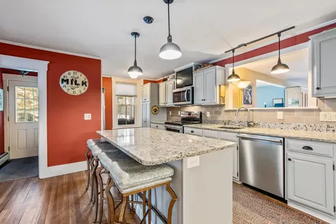 75 Parkside Drive New London NH 03257