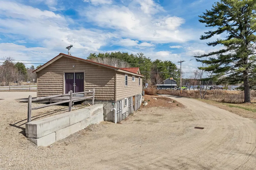 6 Suncook Valley Road Alton NH 03809