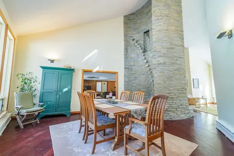 16 Spring Hill Road Dover VT 05356