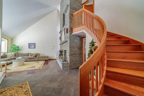 16 Spring Hill Road Dover VT 05356