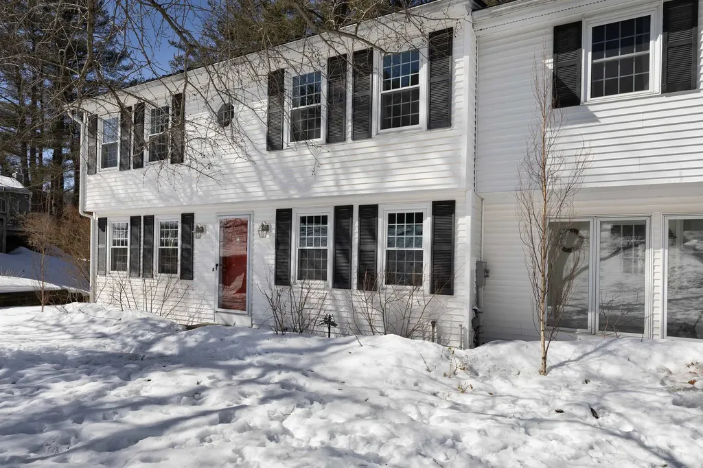 72 Buckingham Place Lebanon NH 03766
