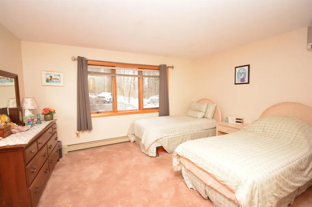 34 Barn Owl Overlook Grantham NH 03753