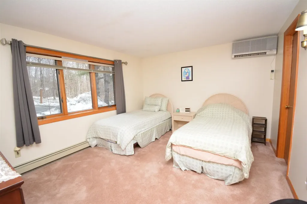 34 Barn Owl Overlook Grantham NH 03753