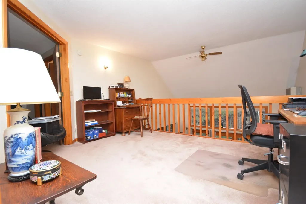 34 Barn Owl Overlook Grantham NH 03753