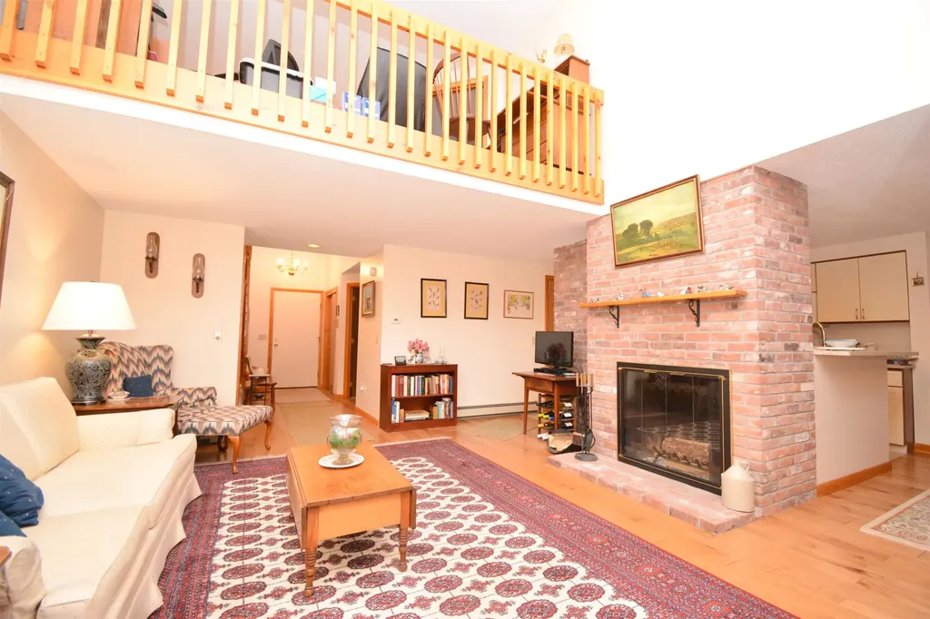 34 Barn Owl Overlook Grantham NH 03753