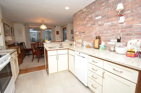 34 Barn Owl Overlook Grantham NH 03753