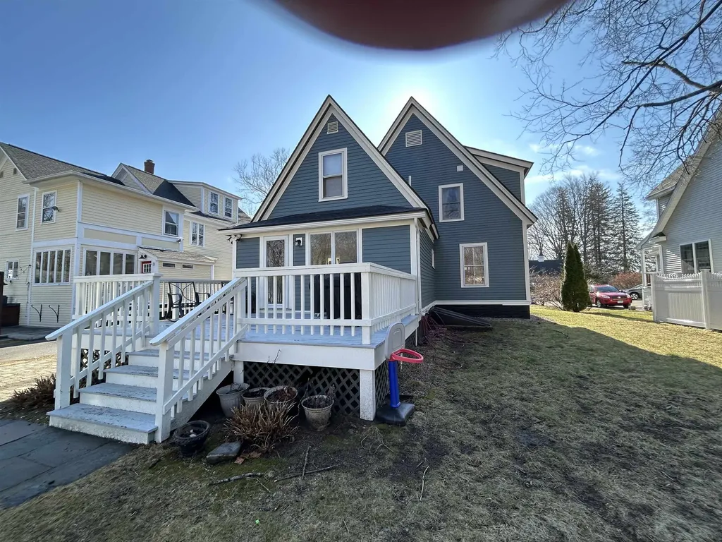 15 Gill Street Exeter NH 03833