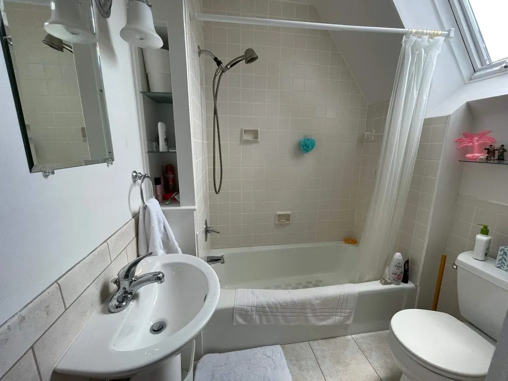 15 Gill Street Exeter NH 03833