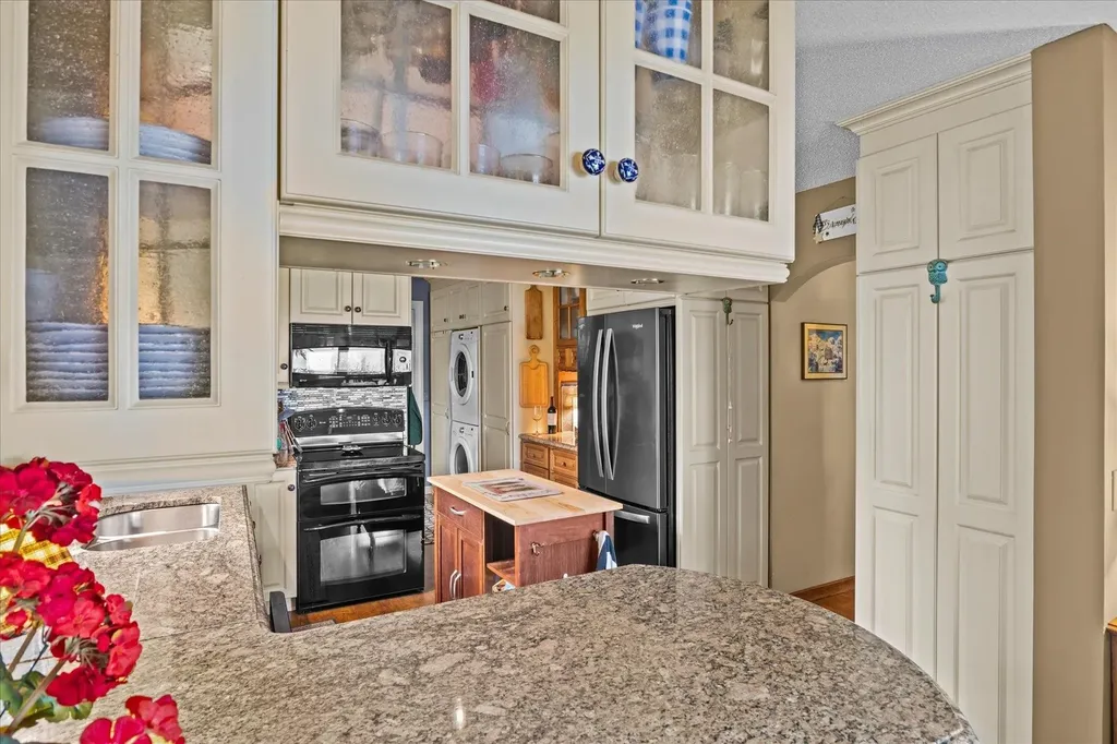 1276 Bluff Road Newport City VT 05855