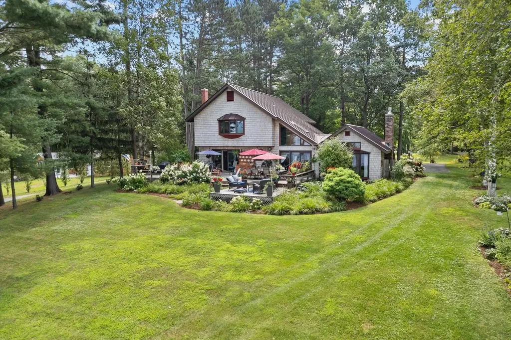 1276 Bluff Road Newport City VT 05855