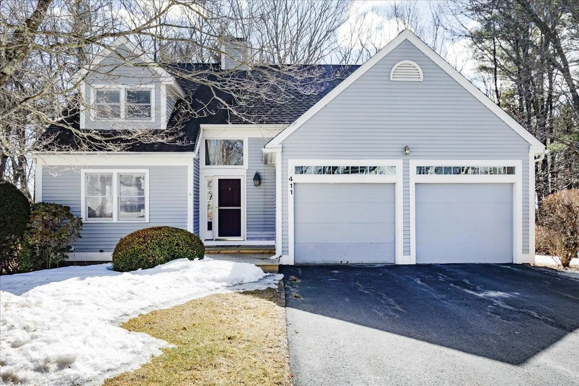 411 Elk Run Road Hudson NH 03051