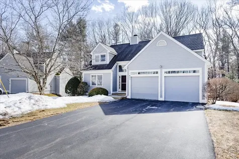 411 Elk Run Road Hudson NH 03051