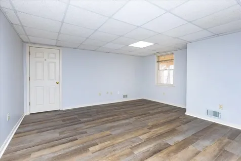 411 Elk Run Road Hudson NH 03051