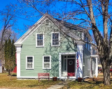 48 Cross Street Newbury VT 05051