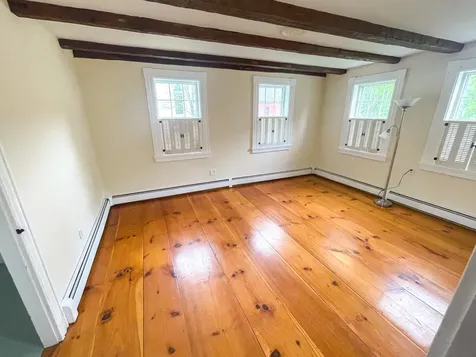 48 Cross Street Newbury VT 05051
