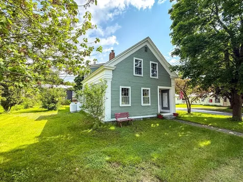 48 Cross Street Newbury VT 05051