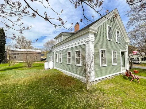 48 Cross Street Newbury VT 05051