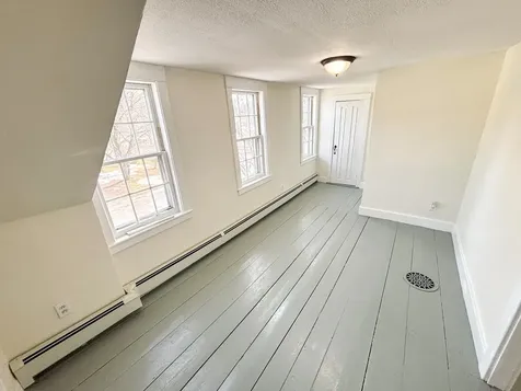 48 Cross Street Newbury VT 05051