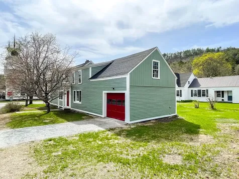 48 Cross Street Newbury VT 05051