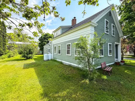 48 Cross Street Newbury VT 05051