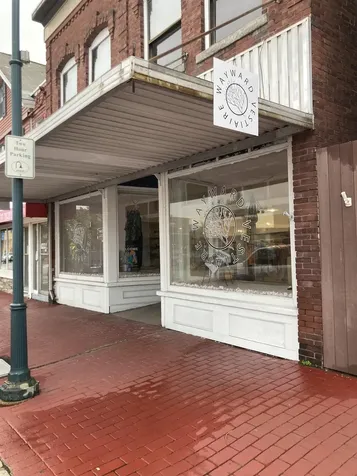 8 East Broadway Street Derry NH 03038