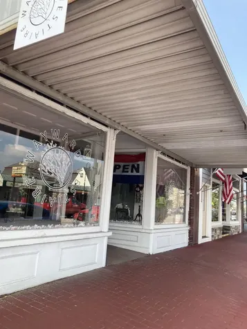 8 East Broadway Street Derry NH 03038