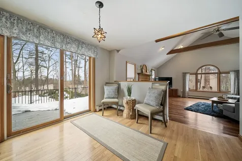 3 Springwood Drive Hooksett NH 03106
