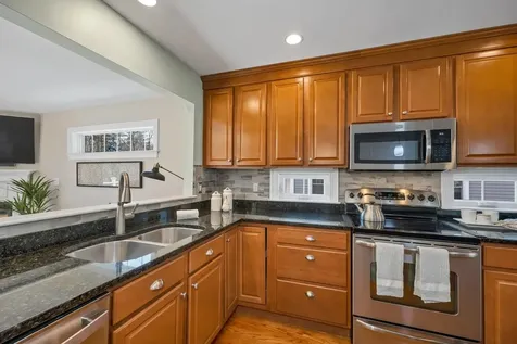 3 Rocky Ridge Circle Exeter NH 03833