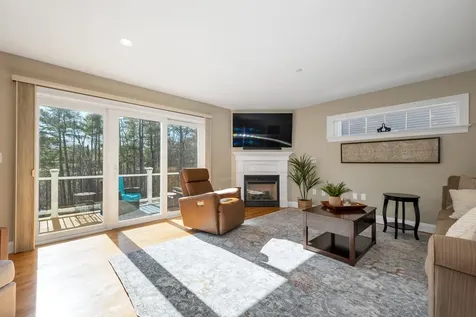3 Rocky Ridge Circle Exeter NH 03833