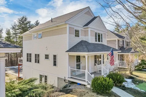 3 Rocky Ridge Circle Exeter NH 03833