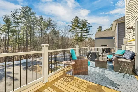 3 Rocky Ridge Circle Exeter NH 03833
