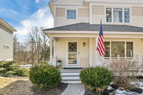 3 Rocky Ridge Circle Exeter NH 03833