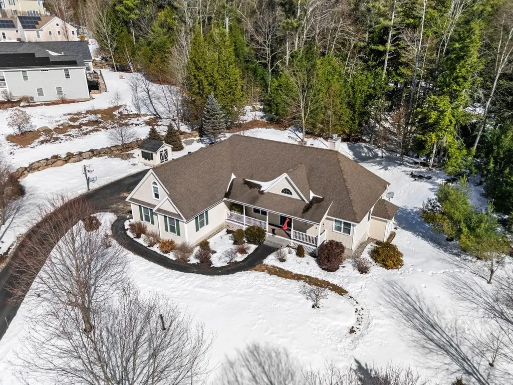 11 Singer Brook Road Milford NH 03055