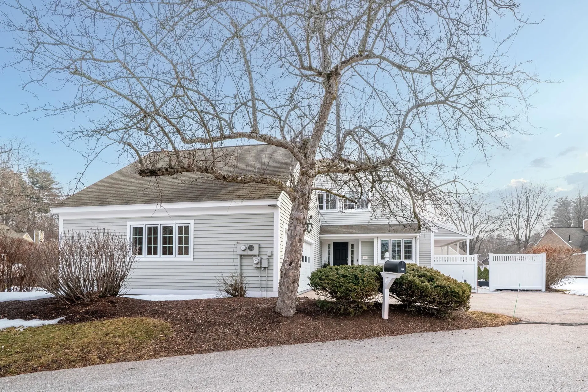 156 Straw Hill Road Manchester NH 03104