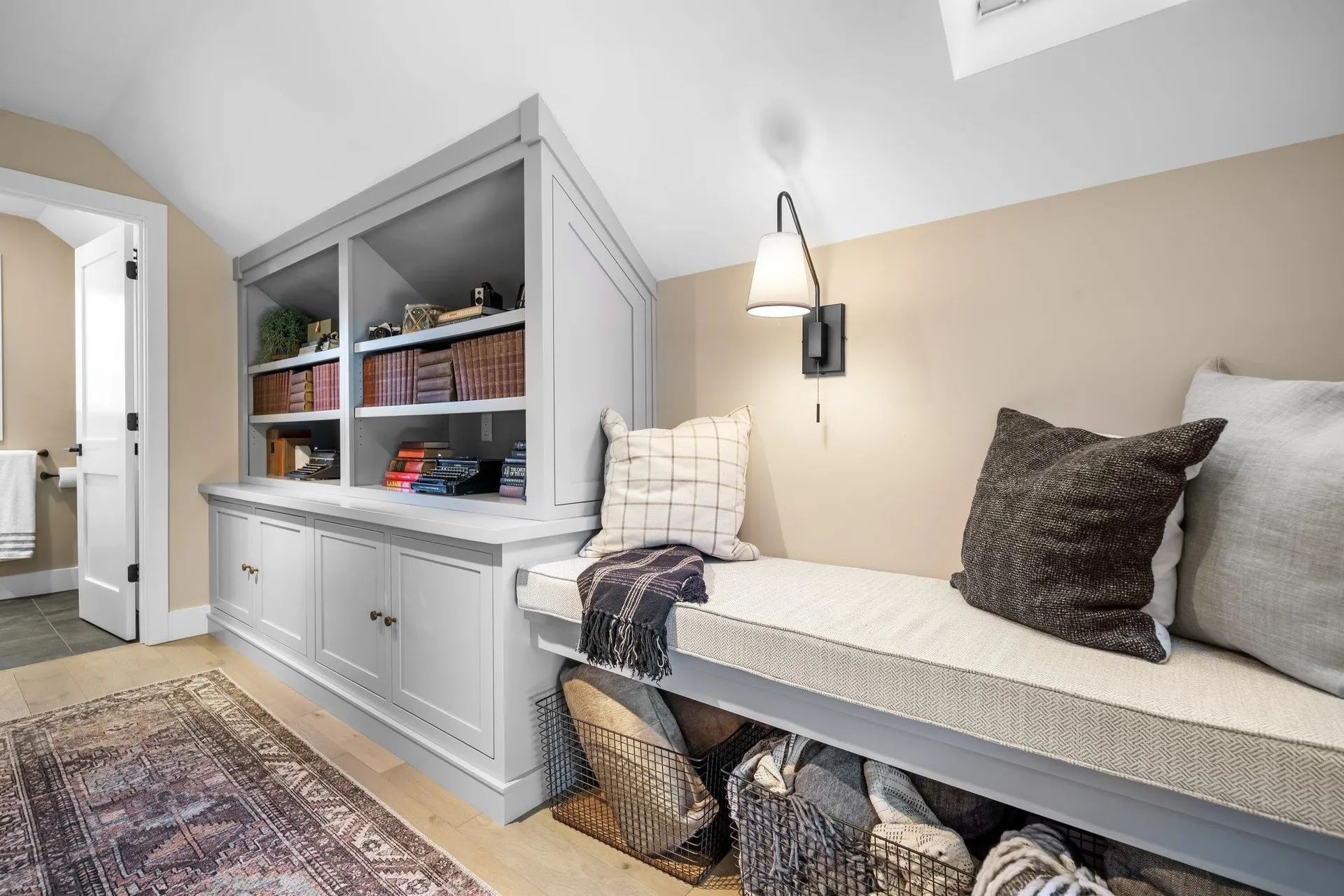 156 Straw Hill Road Manchester NH 03104