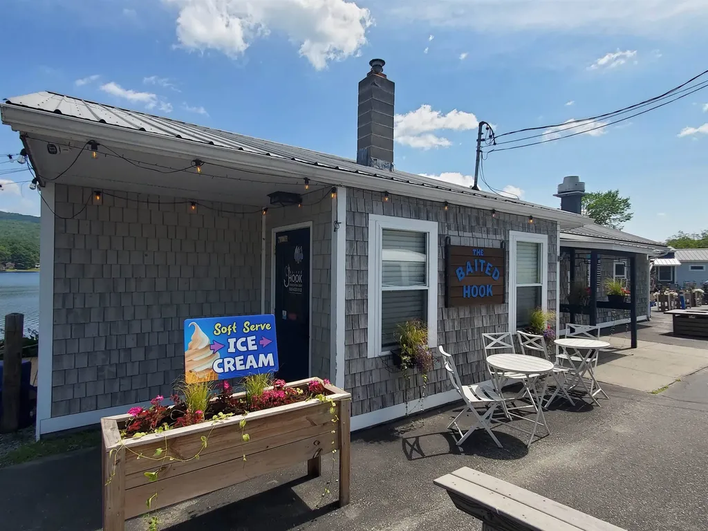 83 Nh Route 4a Lebanon NH 03766