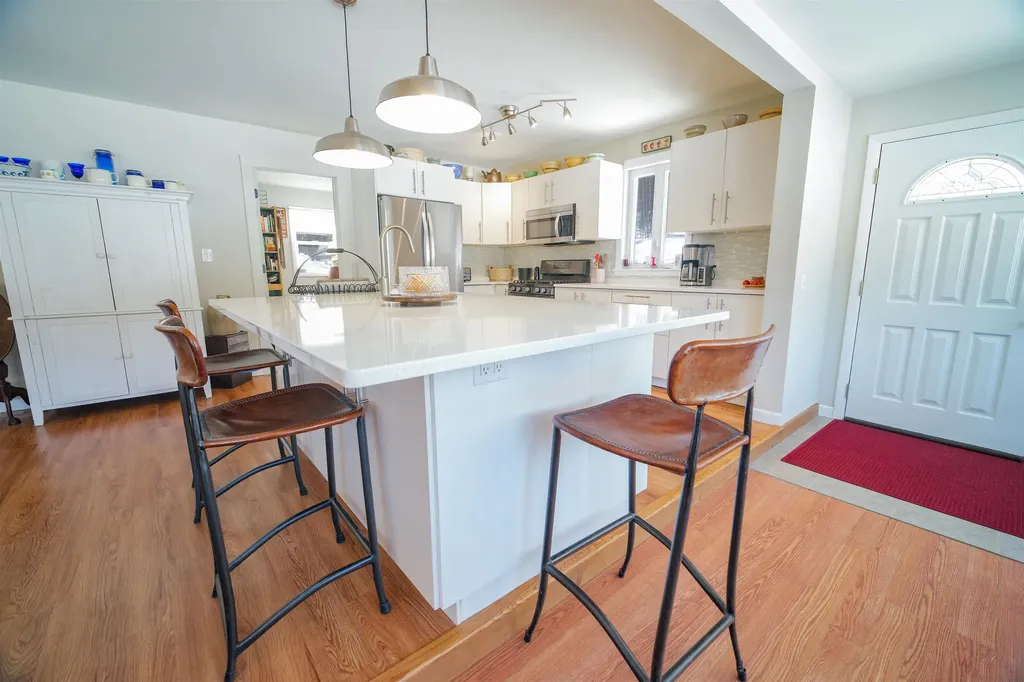 60 Robbins Road Dover VT 05341