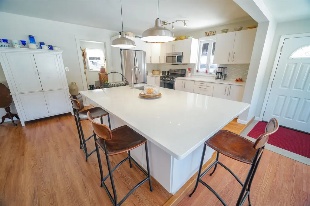 60 Robbins Road Dover VT 05341