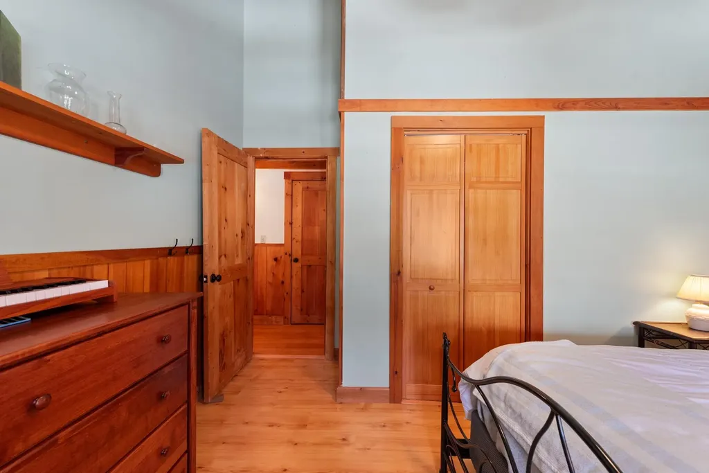 1241 Winona Road New Hampton NH 03256