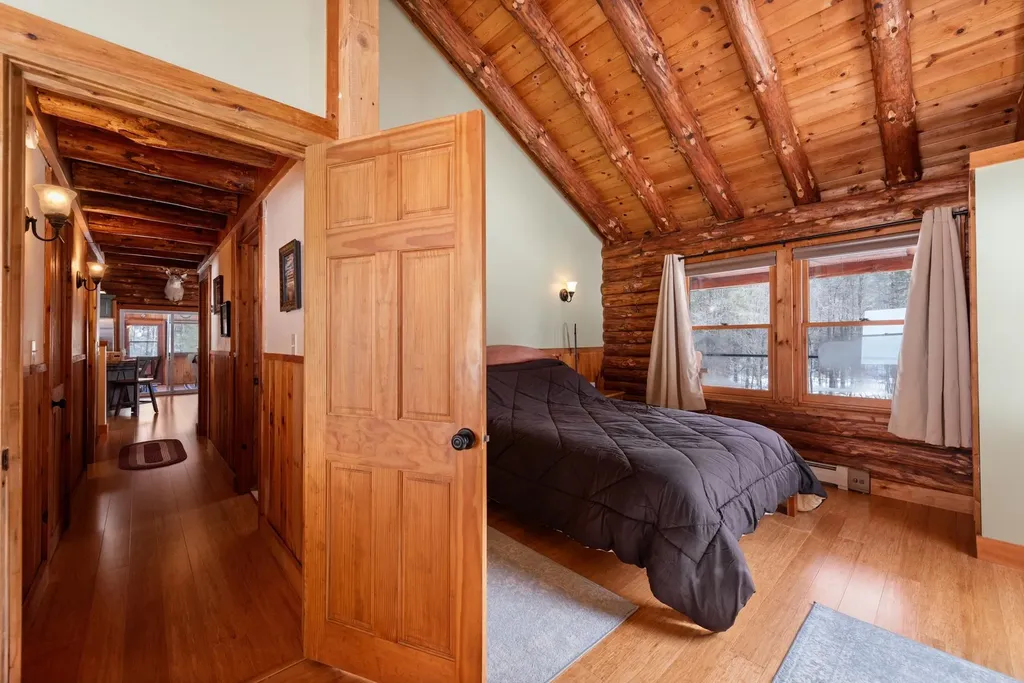 1241 Winona Road New Hampton NH 03256