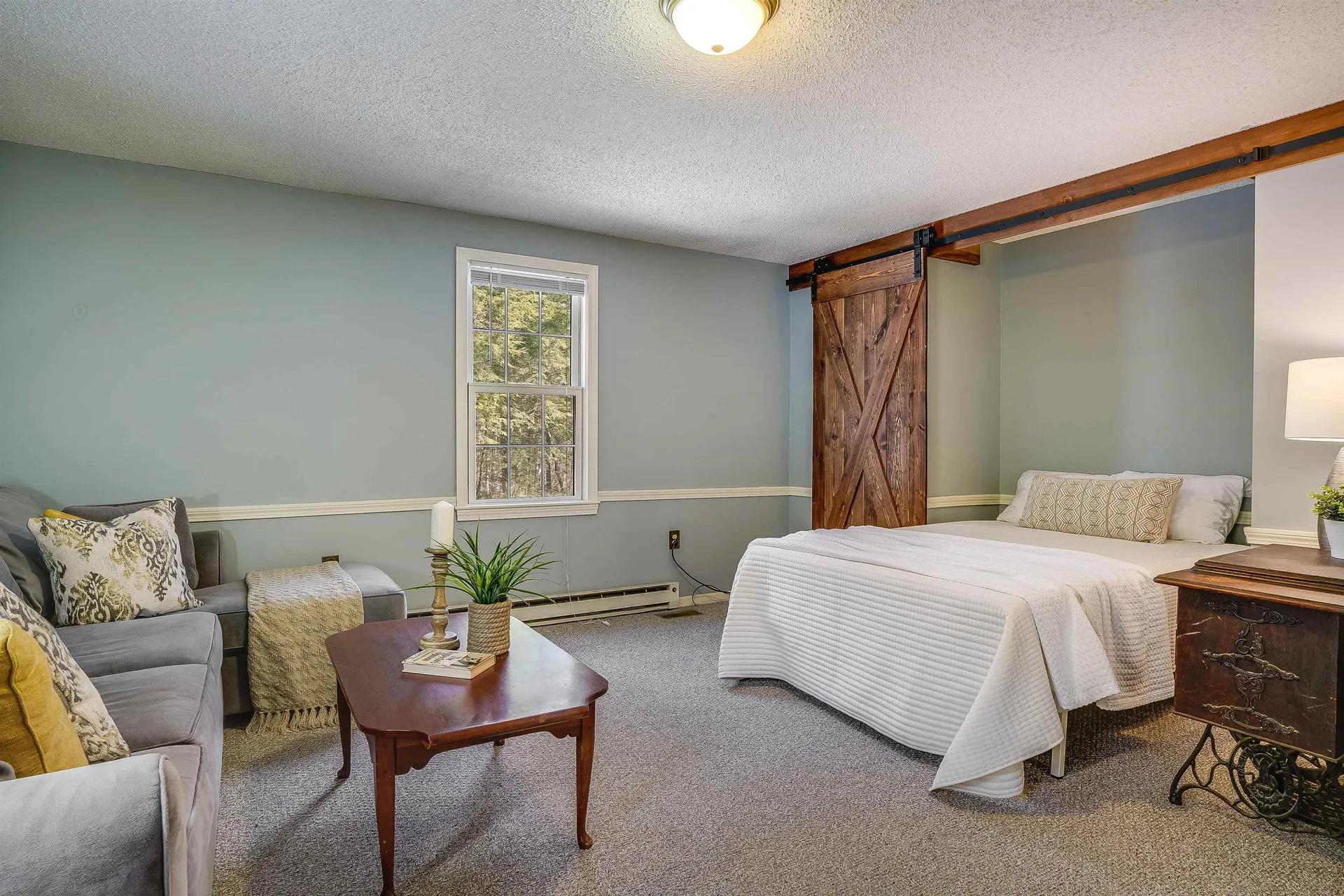 10 Nathaniel Drive Amherst NH 03031