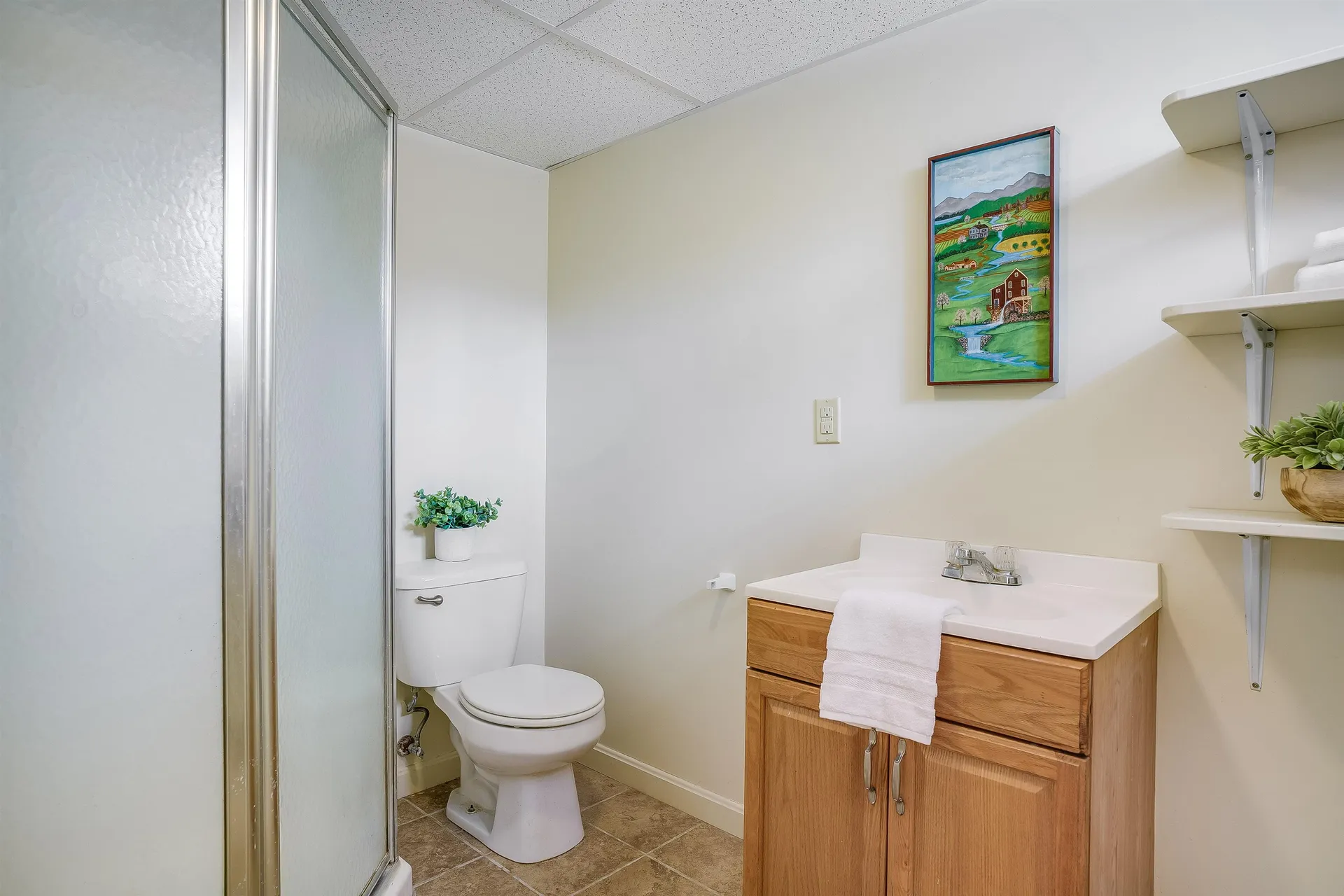 10 Nathaniel Drive Amherst NH 03031