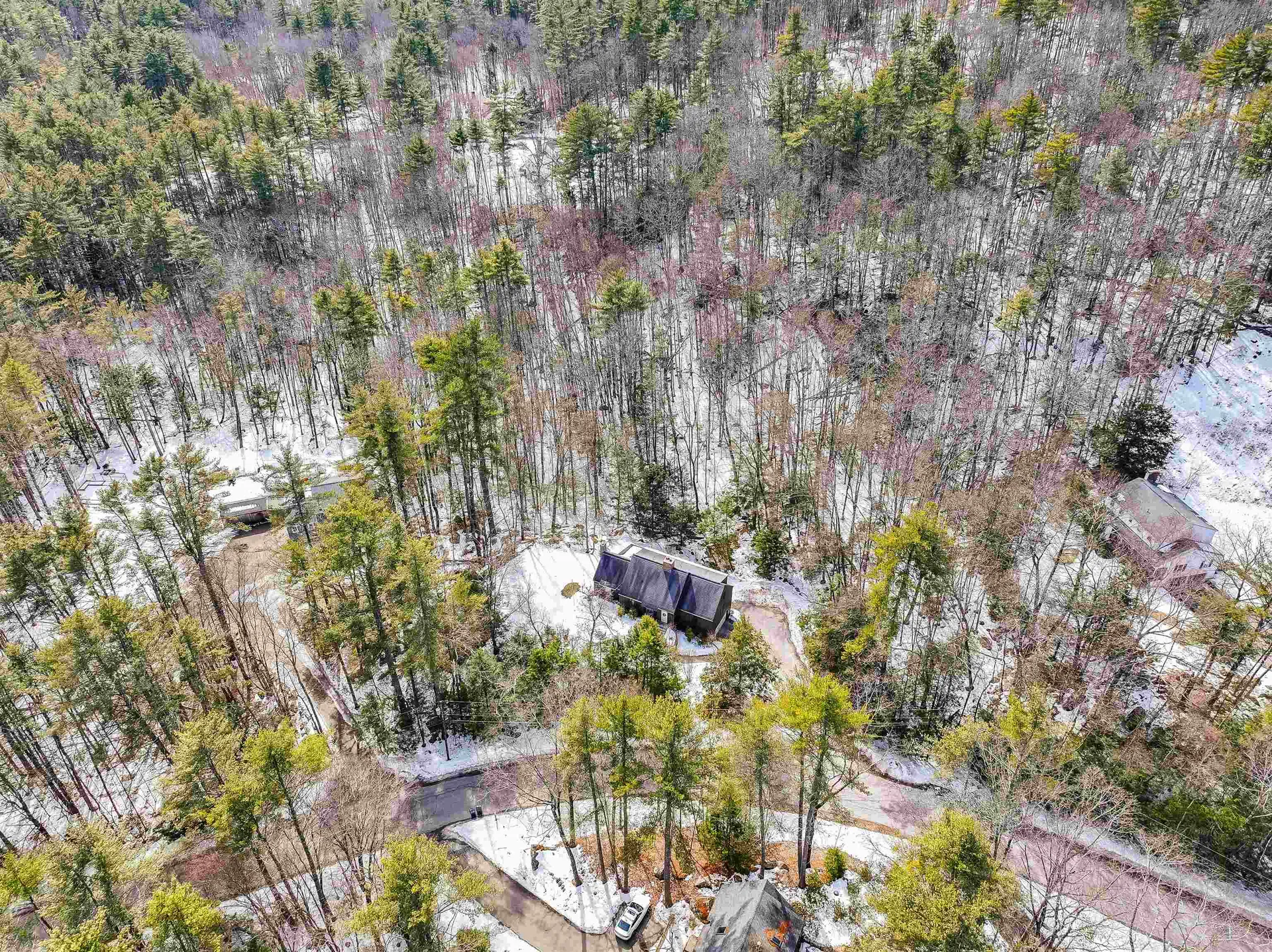 10 Nathaniel Drive Amherst NH 03031