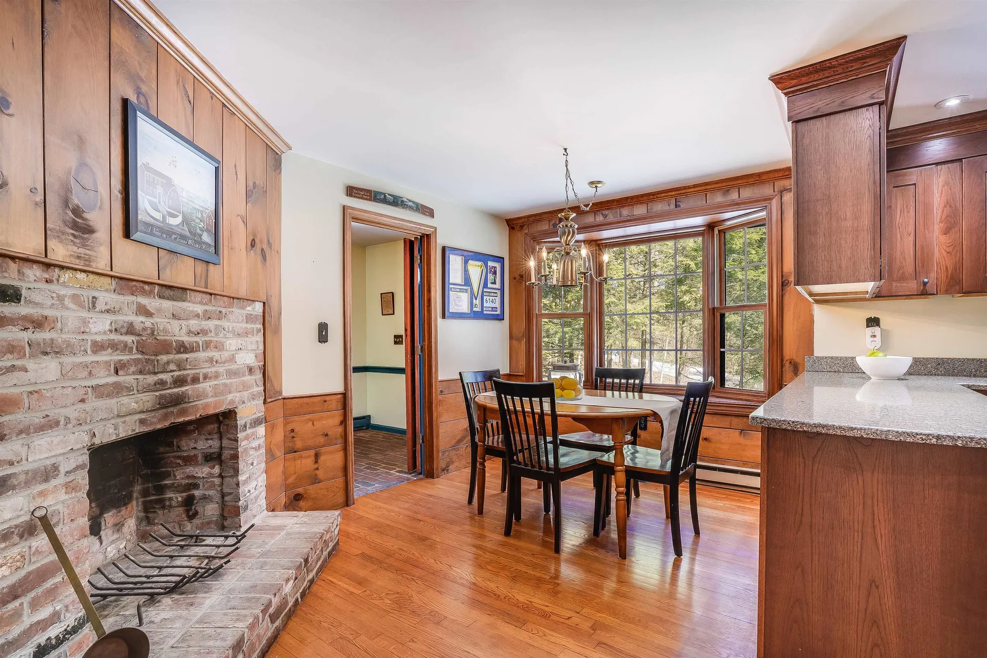 10 Nathaniel Drive Amherst NH 03031