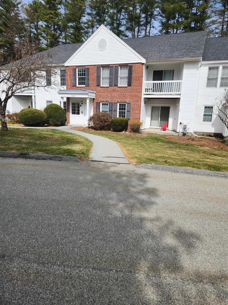 29f Windsor Court Keene NH 03431