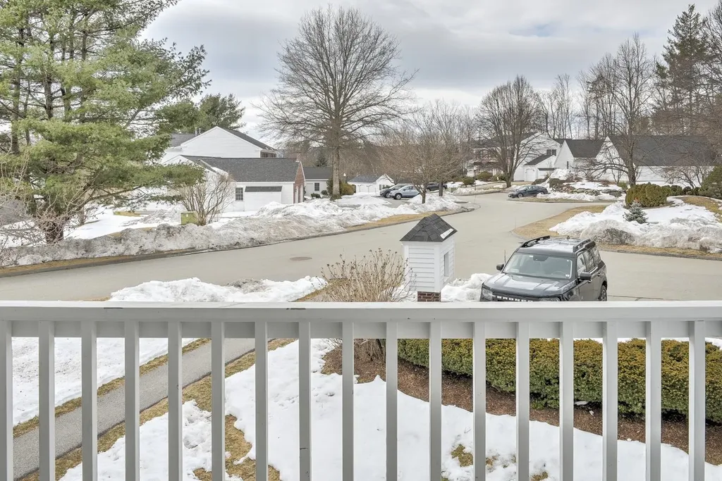 29f Windsor Court Keene NH 03431